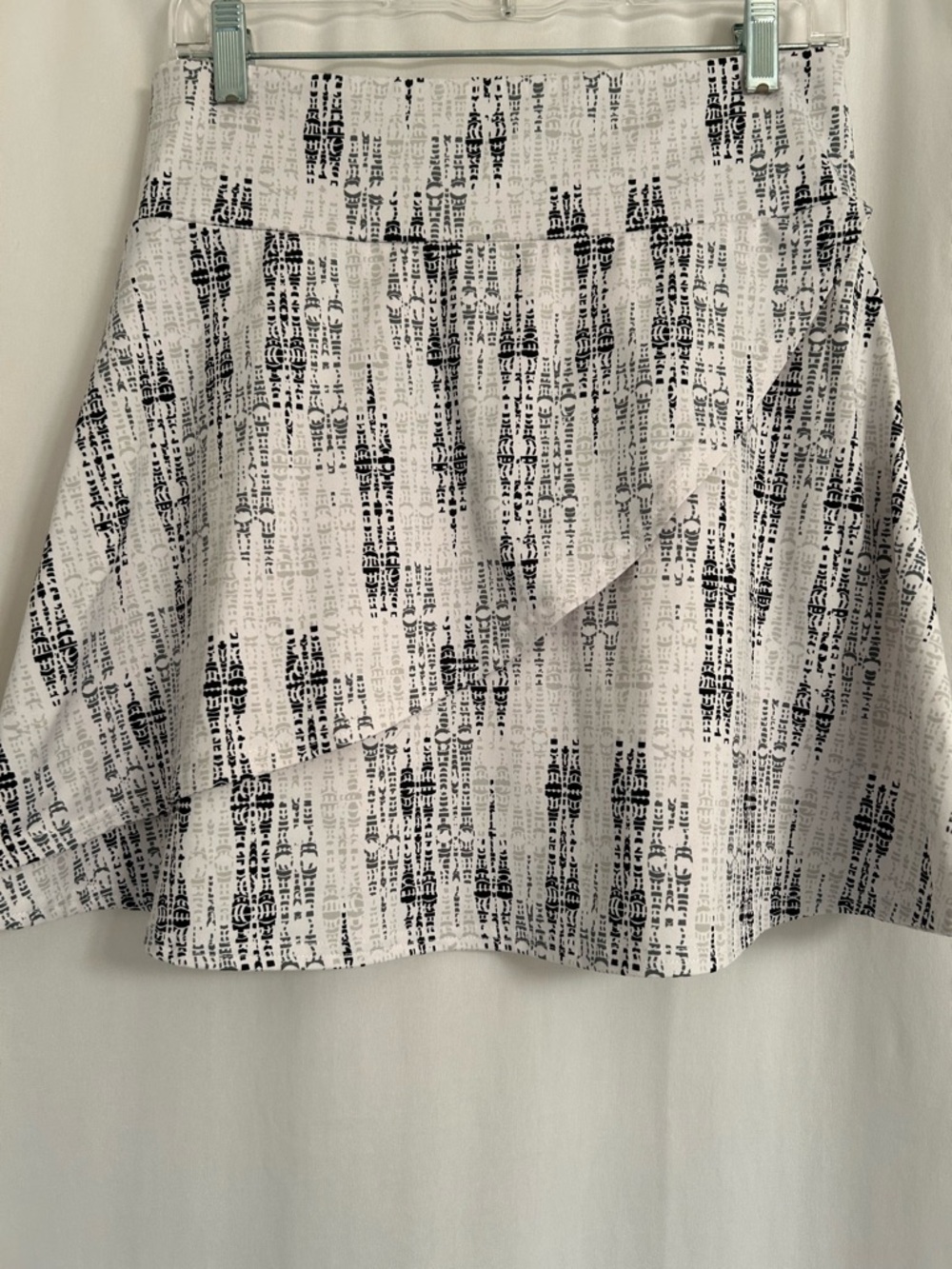 Black and White Printed A-Line Skirt